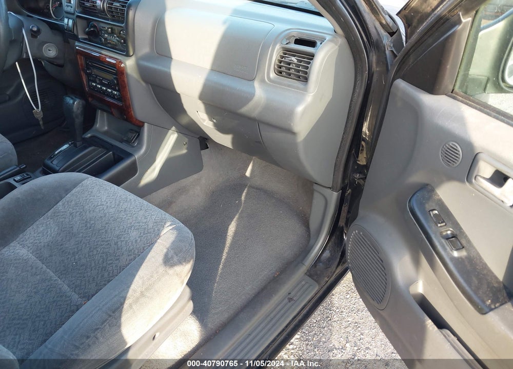 2002 ISUZU RODEO LS 3.2L V6/LSE 3.2L V6/S 3.2L V6 VIN: 4S2CK58W024335725