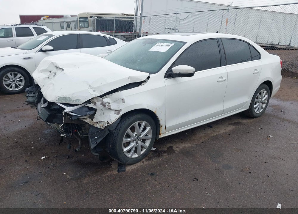 2013 VOLKSWAGEN JETTA 2.5L SE VIN: 3VWDP7AJ2DM421182