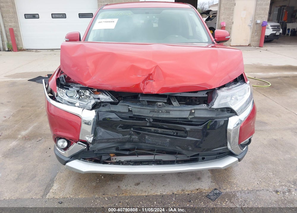 2016 MITSUBISHI OUTLANDER ES/SE/SEL VIN: JA4AZ3A33GZ065302