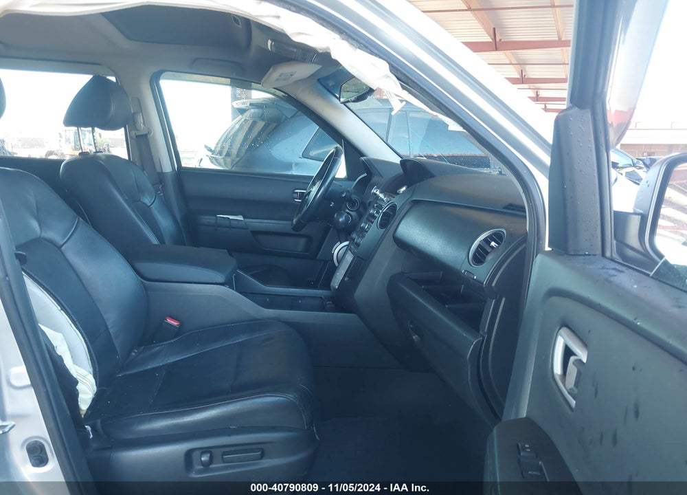 2013 HONDA PILOT EX-L VIN: 5FNYF4H53DB085545