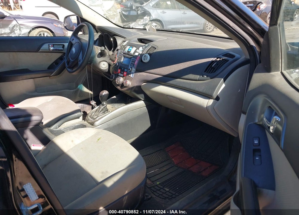 2013 KIA FORTE EX VIN: KNAFU4A26D5692342