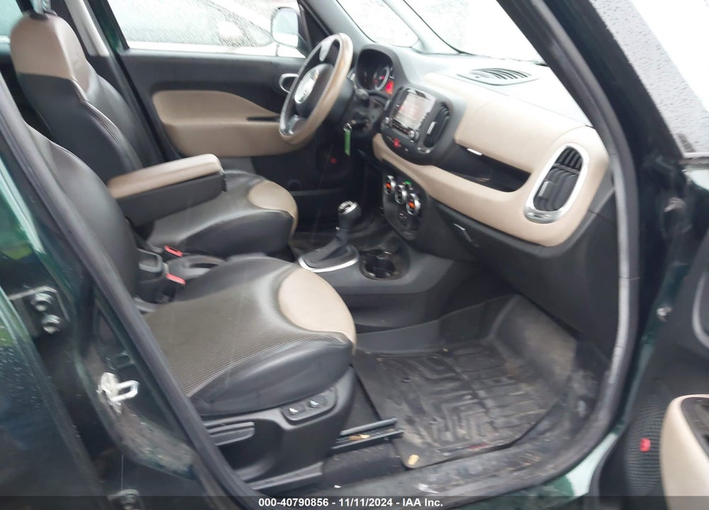 2014 FIAT 500L LOUNGE VIN: ZFBCFACH1EZ014854