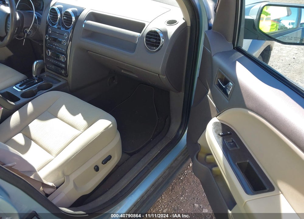 2008 FORD TAURUS X SEL VIN: 1FMDK05W58GA01975
