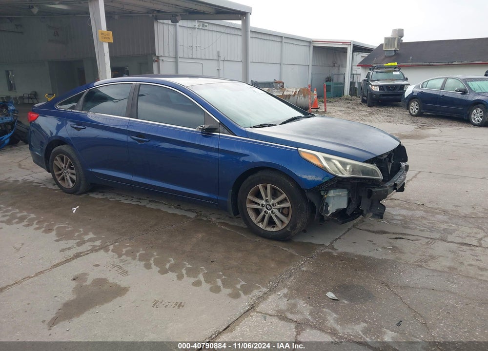 2015 HYUNDAI SONATA SE VIN: 5NPE24AF2FH200190