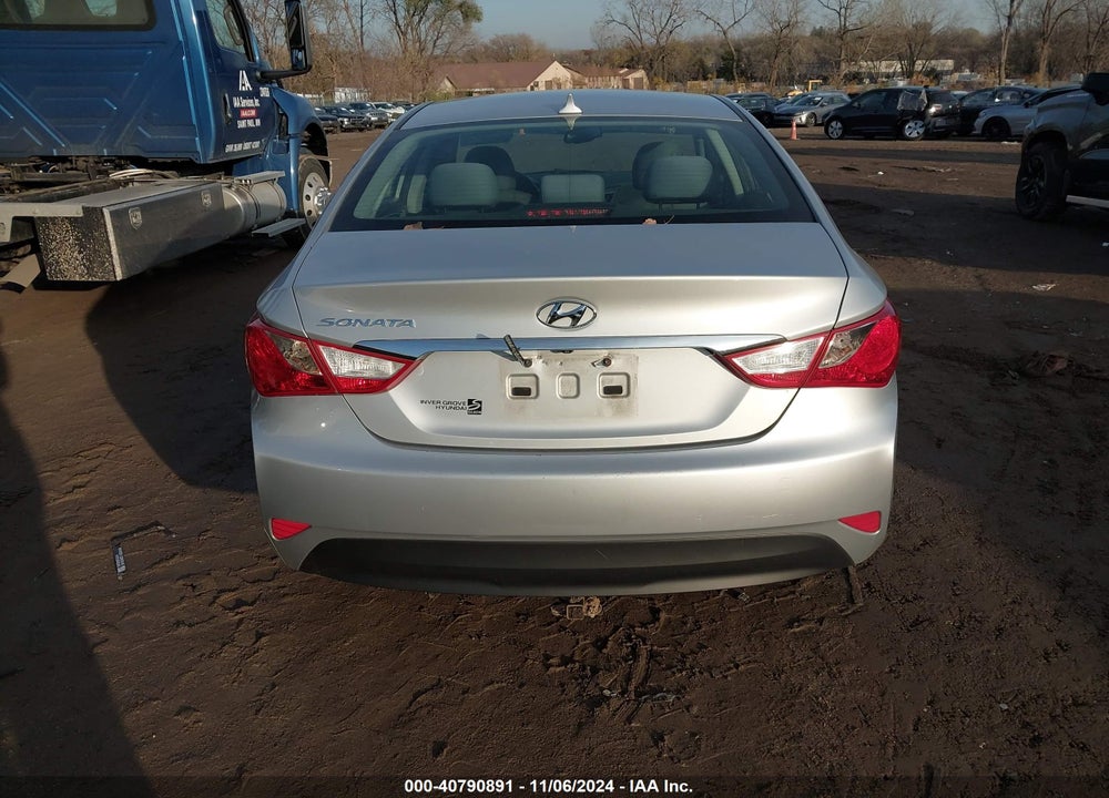 2014 HYUNDAI SONATA GLS VIN: 5NPEB4AC5EH936741