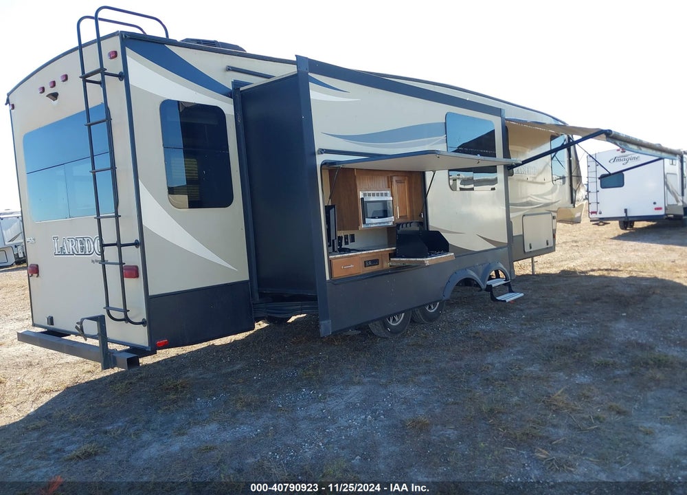 2019 KEYSTONE LAREDO VIN: 4YDF32527KE600637
