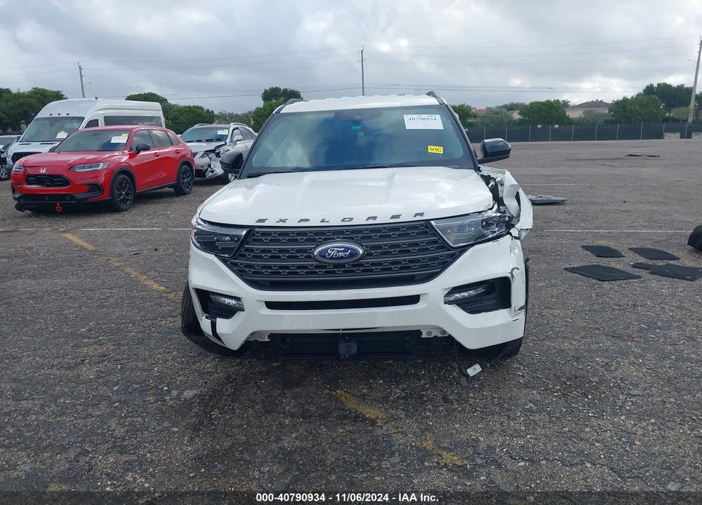 2024 FORD EXPLORER XLT VIN: 1FMSK7DH6RGA38747