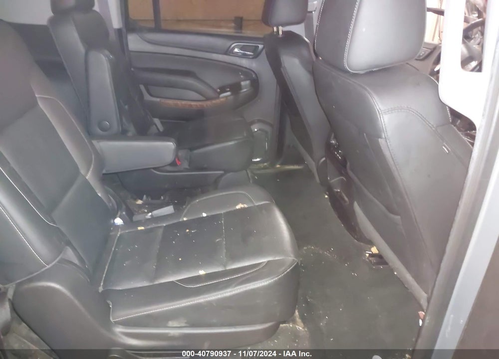 2017 CHEVROLET SUBURBAN PREMIER VIN: 1GNSKJKC7HR306465