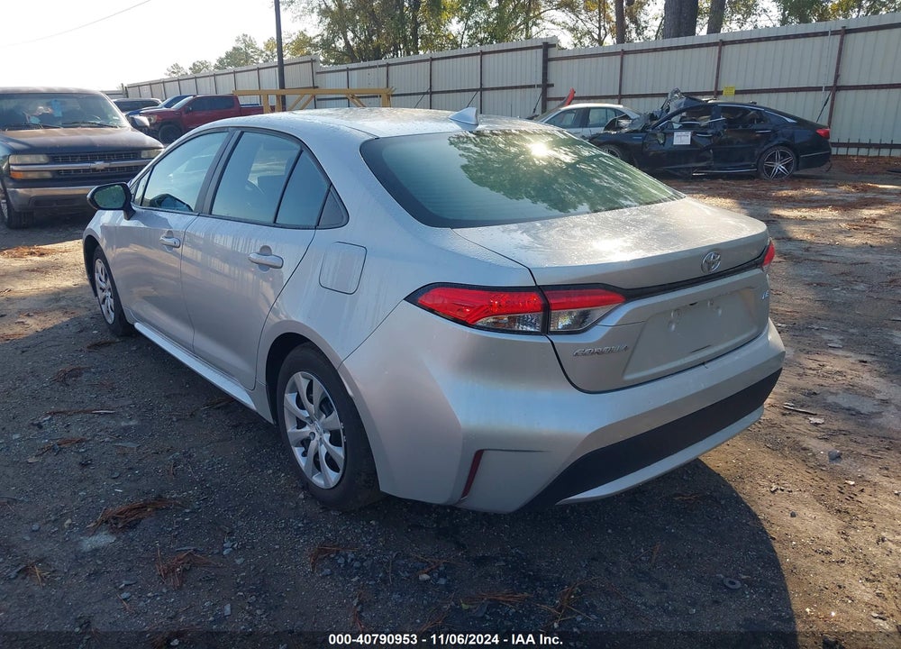 2022 TOYOTA COROLLA LE VIN: 5YFEPMAE5NP312153