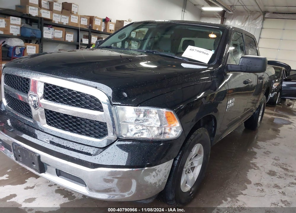 2022 RAM 1500 CLASSIC SLT 4X2 5'7 BOX VIN: 1C6RR6LG0NS185548