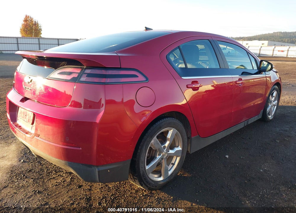 2014 CHEVROLET VOLT VIN: 1G1RD6E40EU174492