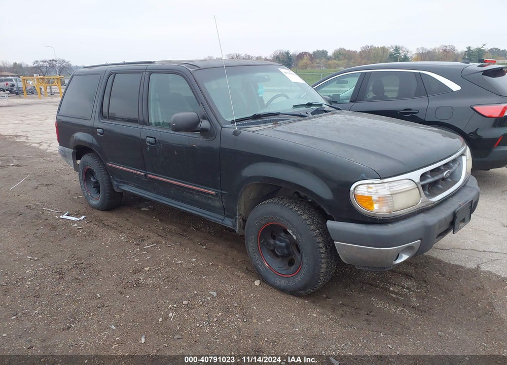 2000 FORD EXPLORER XLT VIN: 1FMZU73X5YZB68877