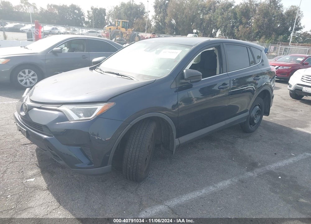 2018 TOYOTA RAV4 LE VIN: JTMZFREV0JJ749293
