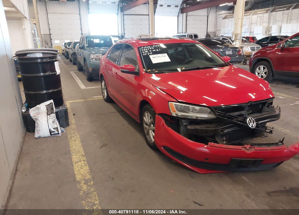 2011 VOLKSWAGEN JETTA 2.5L SE VIN: 3VWDZ7AJ8BM084427