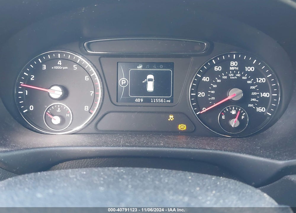 2017 KIA SORENTO 3.3L LX VIN: 5XYPGDA55HG226617