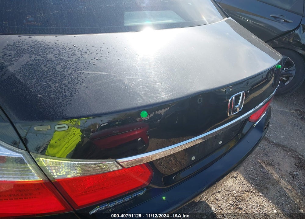 2013 HONDA ACCORD SPORT VIN: 1HGCR2E52DA240073