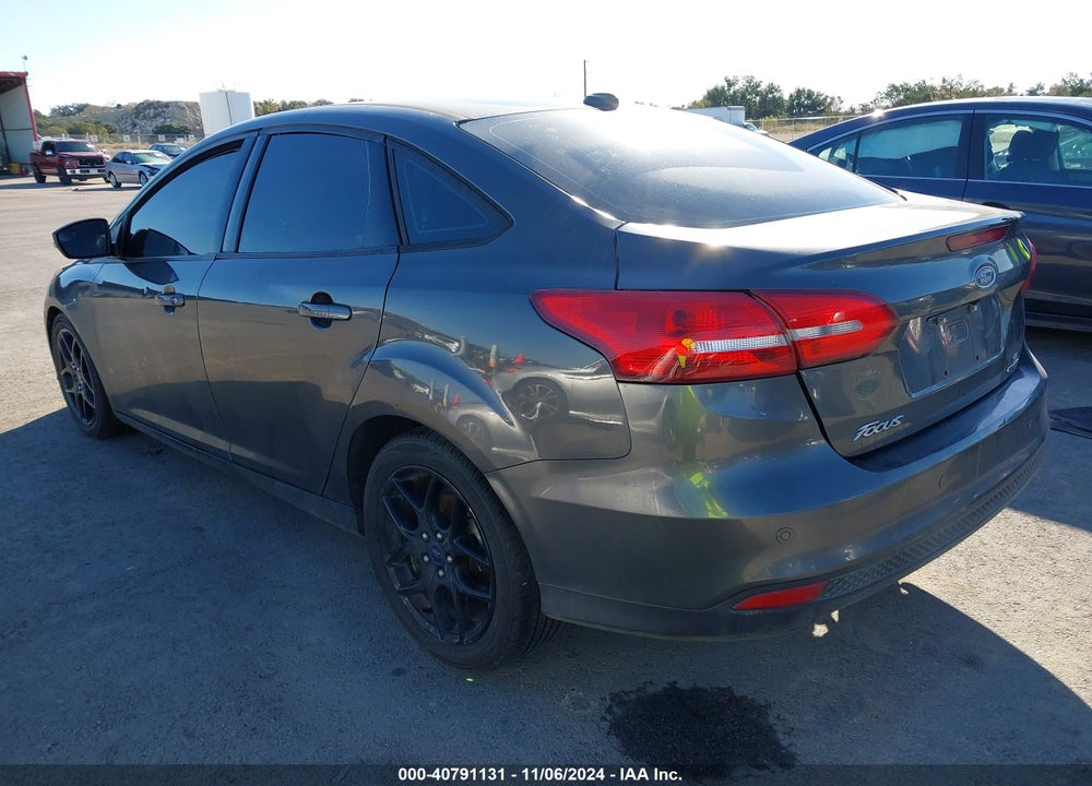 2016 FORD FOCUS SE VIN: 1FADP3F2XGL328757