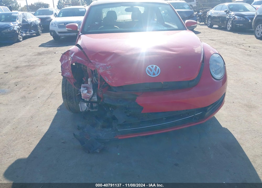 2013 VOLKSWAGEN BEETLE 2.5L VIN: 3VWJP7AT8DM673166