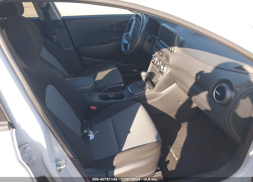 2018 HYUNDAI KONA SEL VIN: KM8K2CAA1JU078448