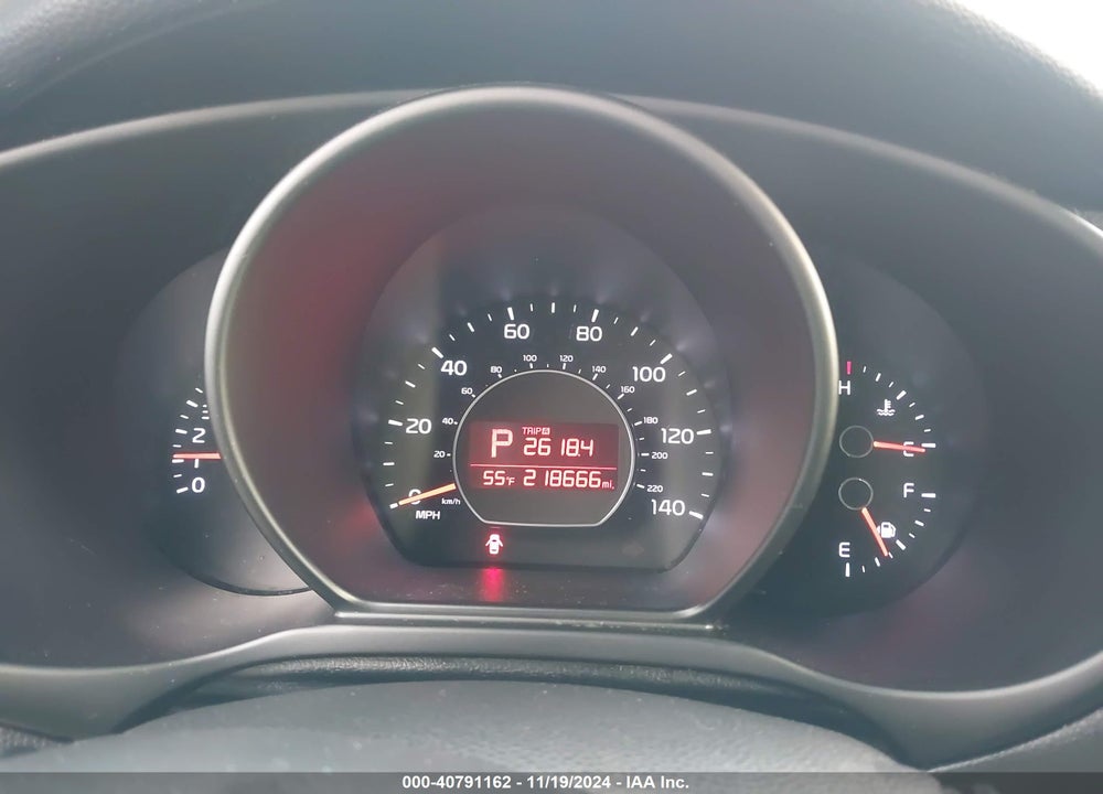 2014 KIA SOUL VIN: KNDJN2A24E7105396