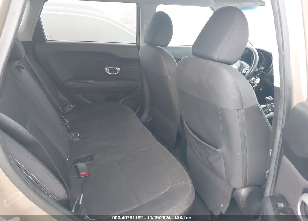 2014 KIA SOUL VIN: KNDJN2A24E7105396