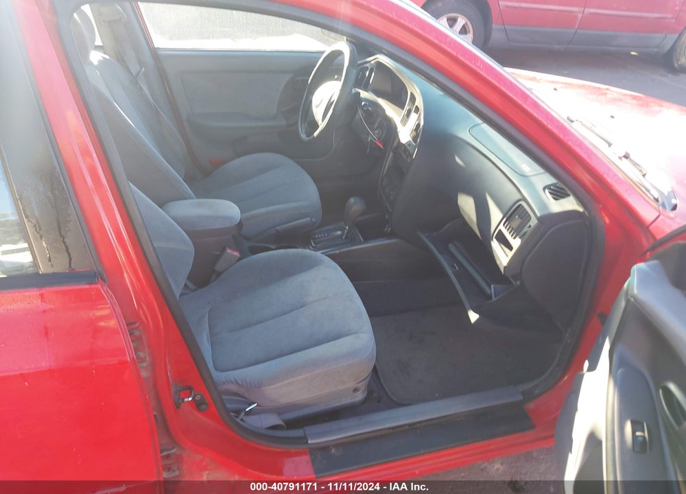 2004 HYUNDAI ELANTRA GLS/GT VIN: KMHDN46D54U798056