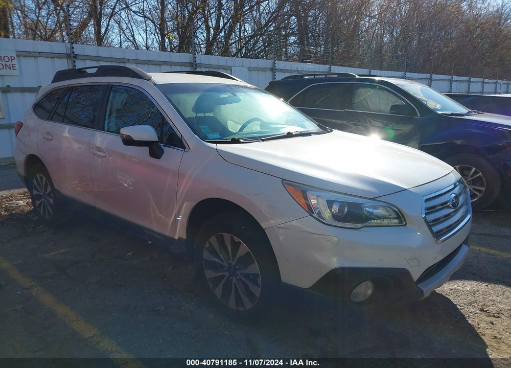 2015 SUBARU OUTBACK 2.5I LIMITED VIN: 4S4BSBJC4F3219831