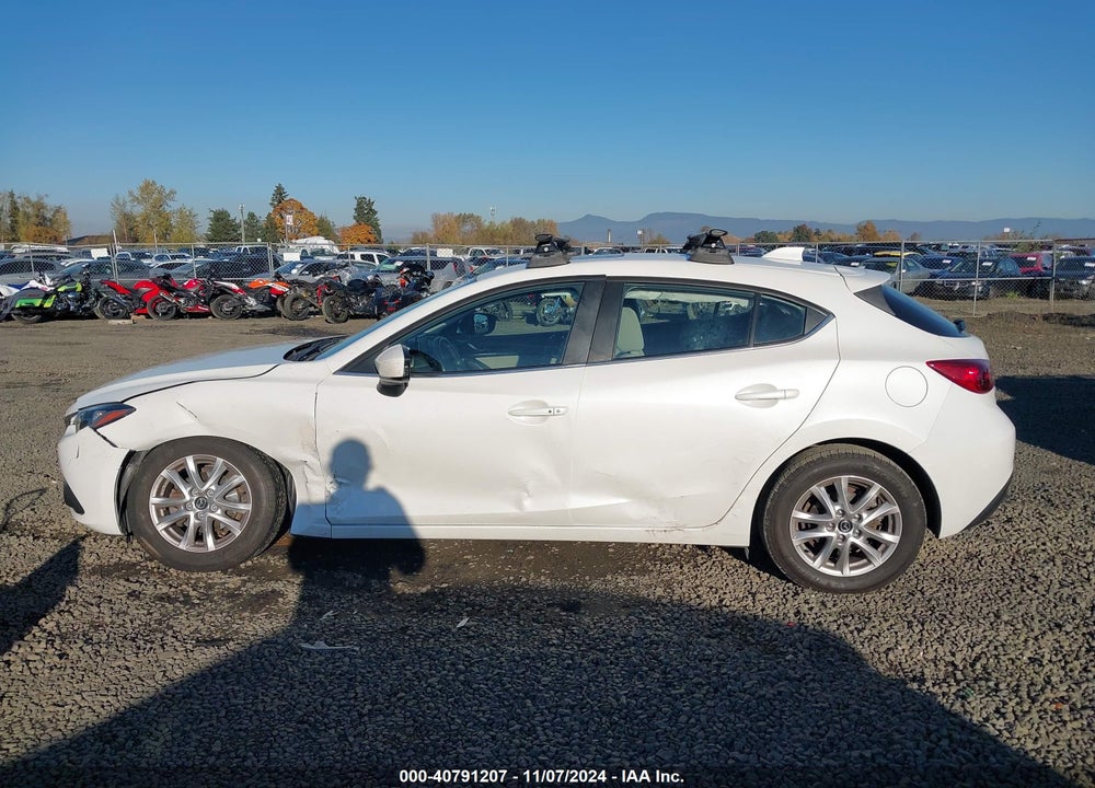2015 MAZDA MAZDA3 VIN: JM1BM1L78F1236829