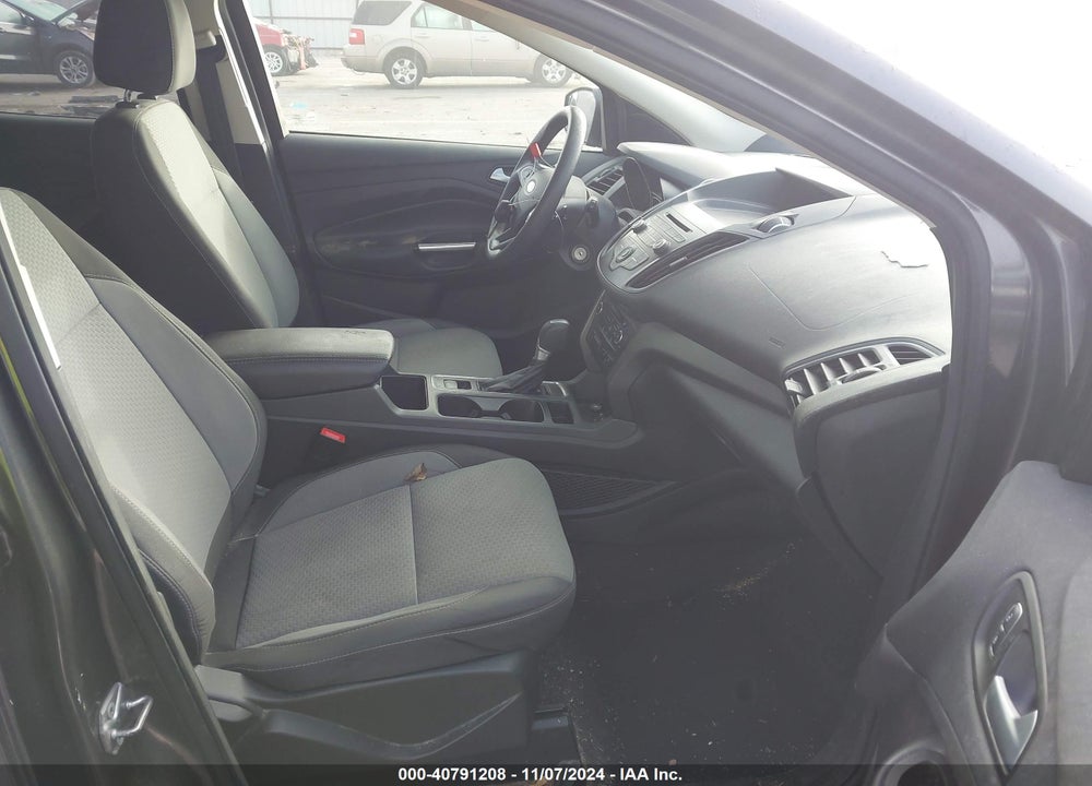 2017 FORD ESCAPE VIN: 1FMCU9GD3HUE49042