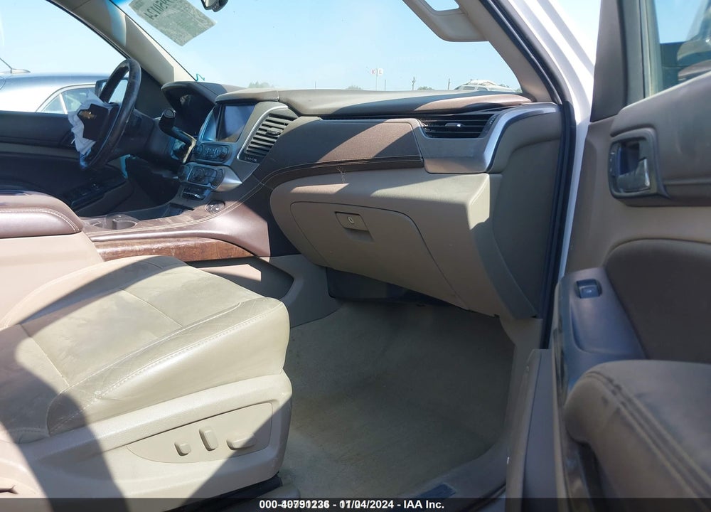 2016 CHEVROLET TAHOE LT VIN: 1GNSKBKC2GR104816