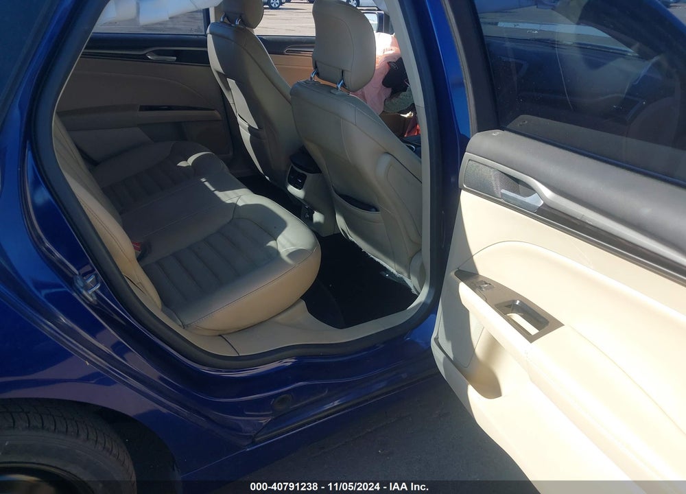 2014 FORD FUSION SE VIN: 3FA6P0HD9ER356621