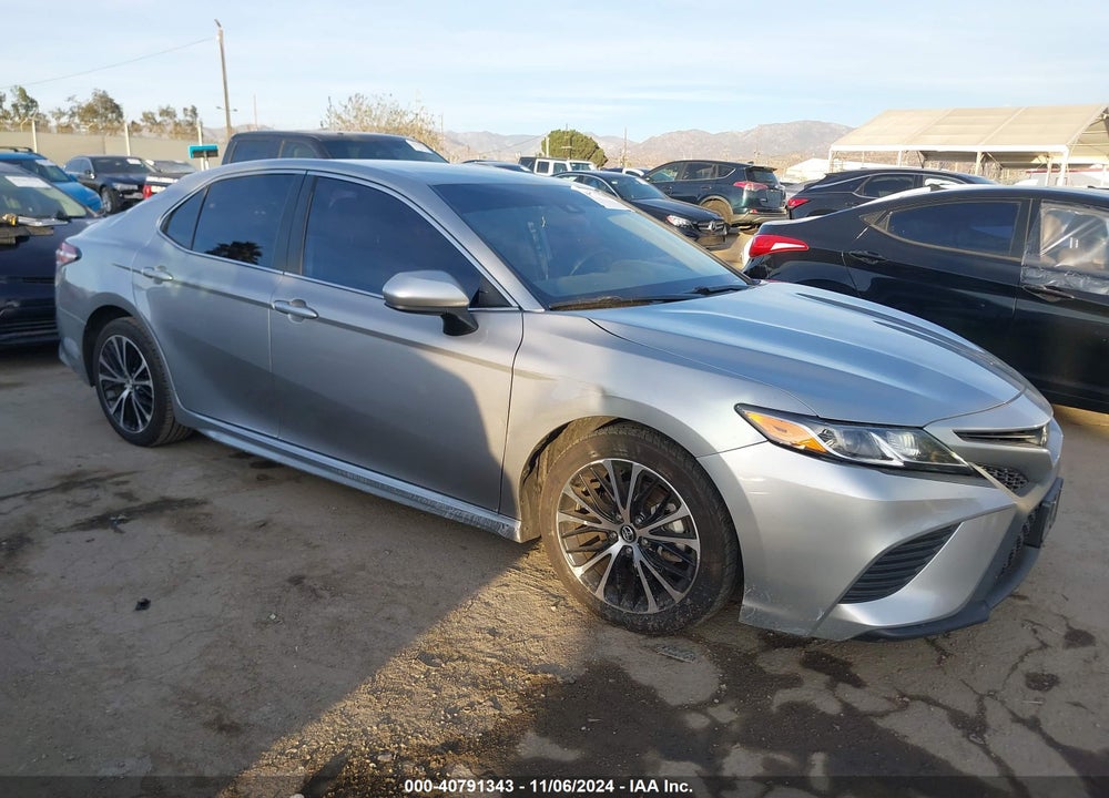 2020 TOYOTA CAMRY SE VIN: 4T1G11AKXLU926819