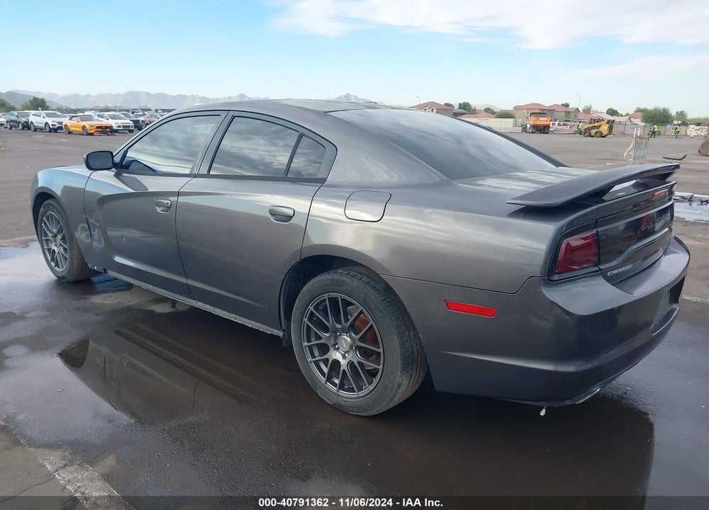 2013 DODGE CHARGER VIN: 2C3CDXBG4DH623695