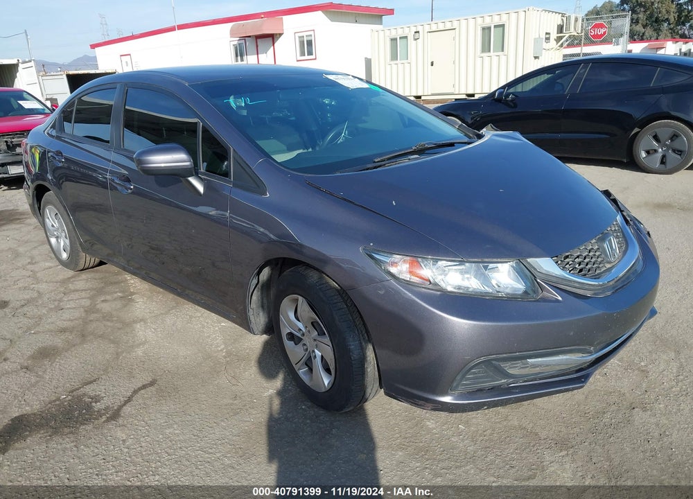 2015 HONDA CIVIC LX VIN: 19XFB2E58FE013695