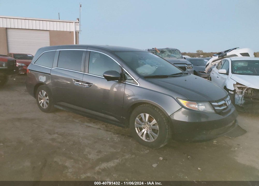 2016 HONDA ODYSSEY SE VIN: 5FNRL5H38GB108890