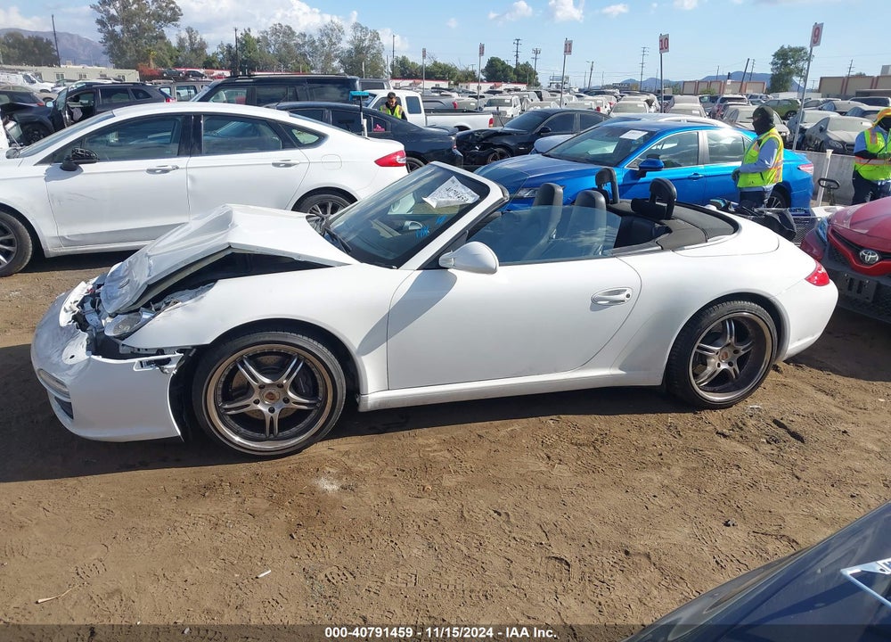 2011 PORSCHE 911 CARRERA VIN: WP0CA2A94BS740175