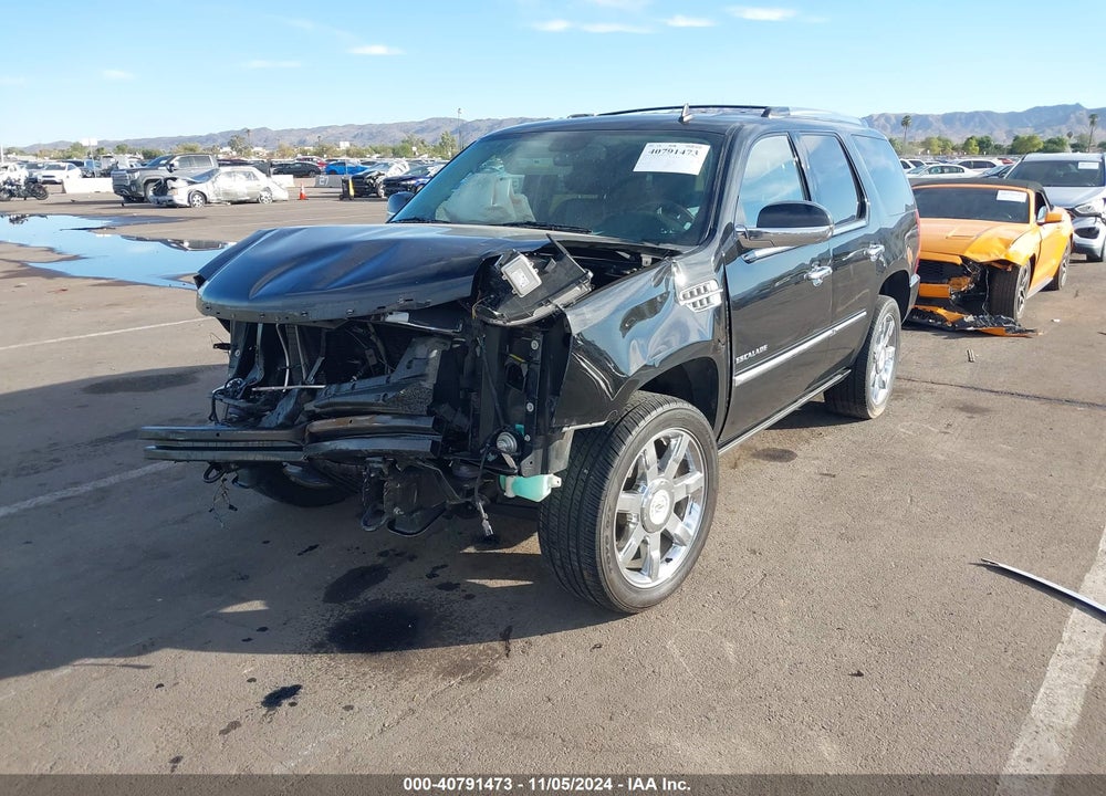 2011 CADILLAC ESCALADE PREMIUM VIN: 1GYS3CEFXBR135283