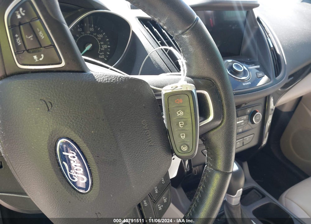 2017 FORD ESCAPE TITANIUM VIN: 1FMCU0J99HUE25943