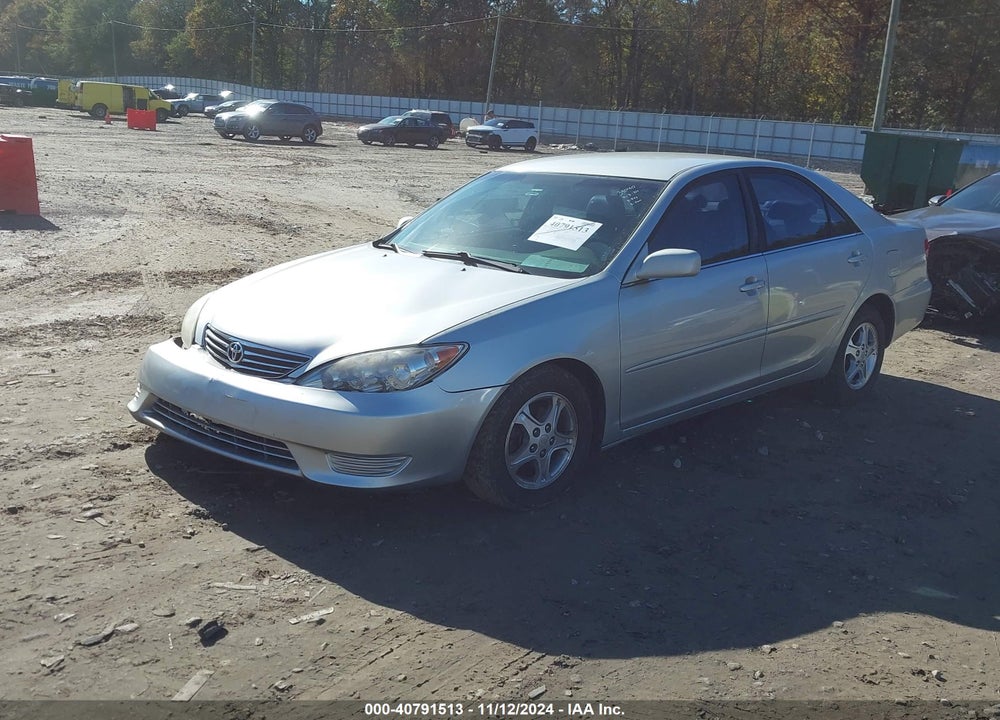 2005 TOYOTA CAMRY LE VIN: 4T1BE30K65U586938