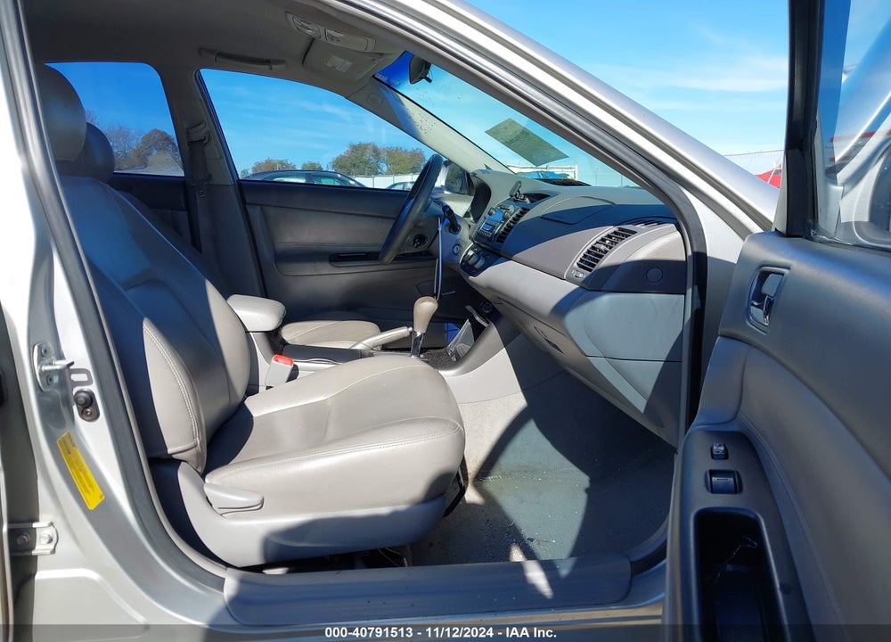 2005 TOYOTA CAMRY LE VIN: 4T1BE30K65U586938