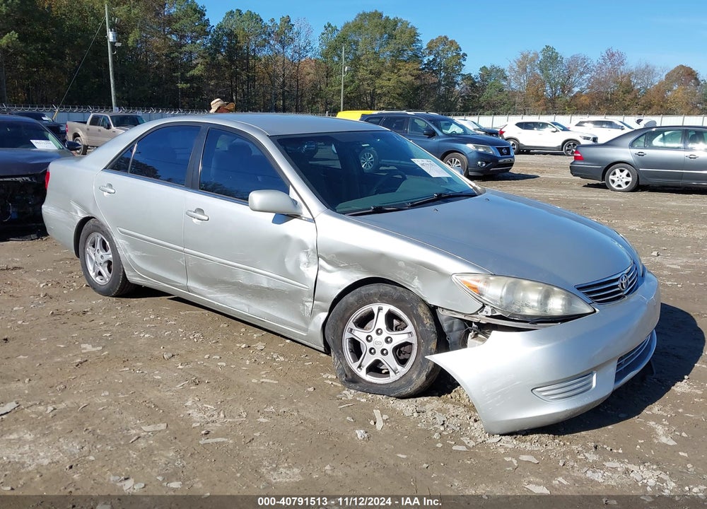 2005 TOYOTA CAMRY LE VIN: 4T1BE30K65U586938