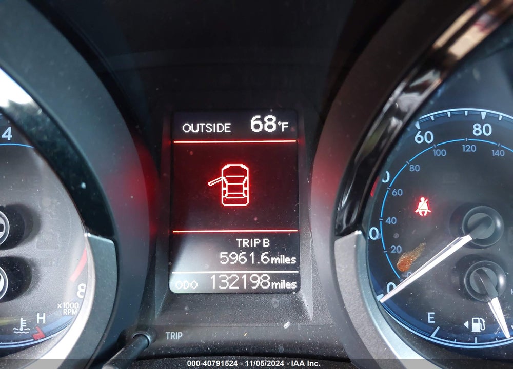 2014 TOYOTA COROLLA S PLUS VIN: 5YFBURHE9EP148310