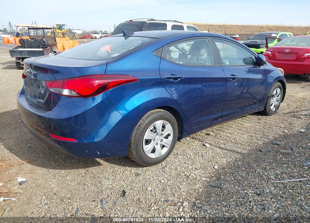 2016 HYUNDAI ELANTRA SE VIN: 5NPDH4AE8GH687057