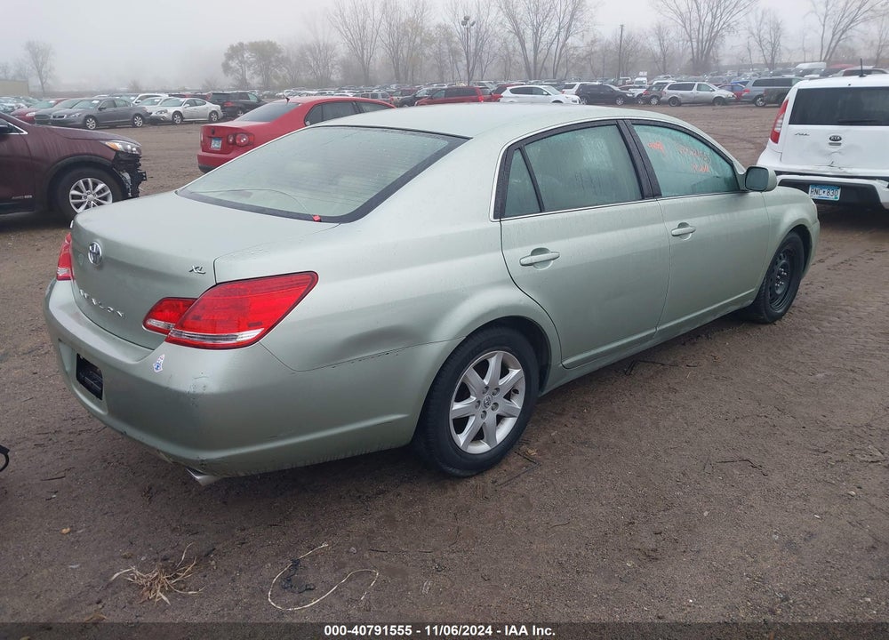 2005 TOYOTA AVALON XL VIN: 4T1BK36B85U053537