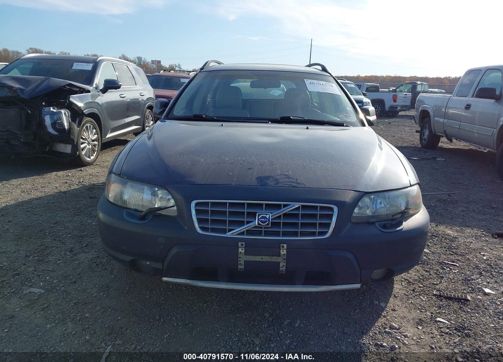 2002 VOLVO V70 XC VIN: YV1SZ58D921060207