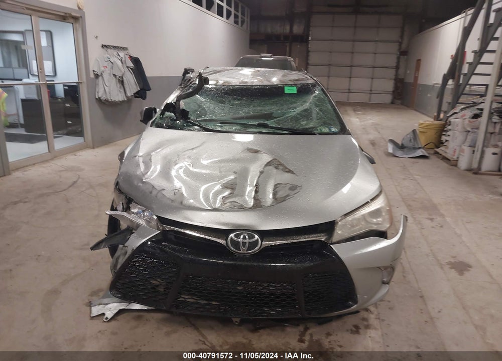 2017 TOYOTA CAMRY SE VIN: 4T1BF1FK4HU303448