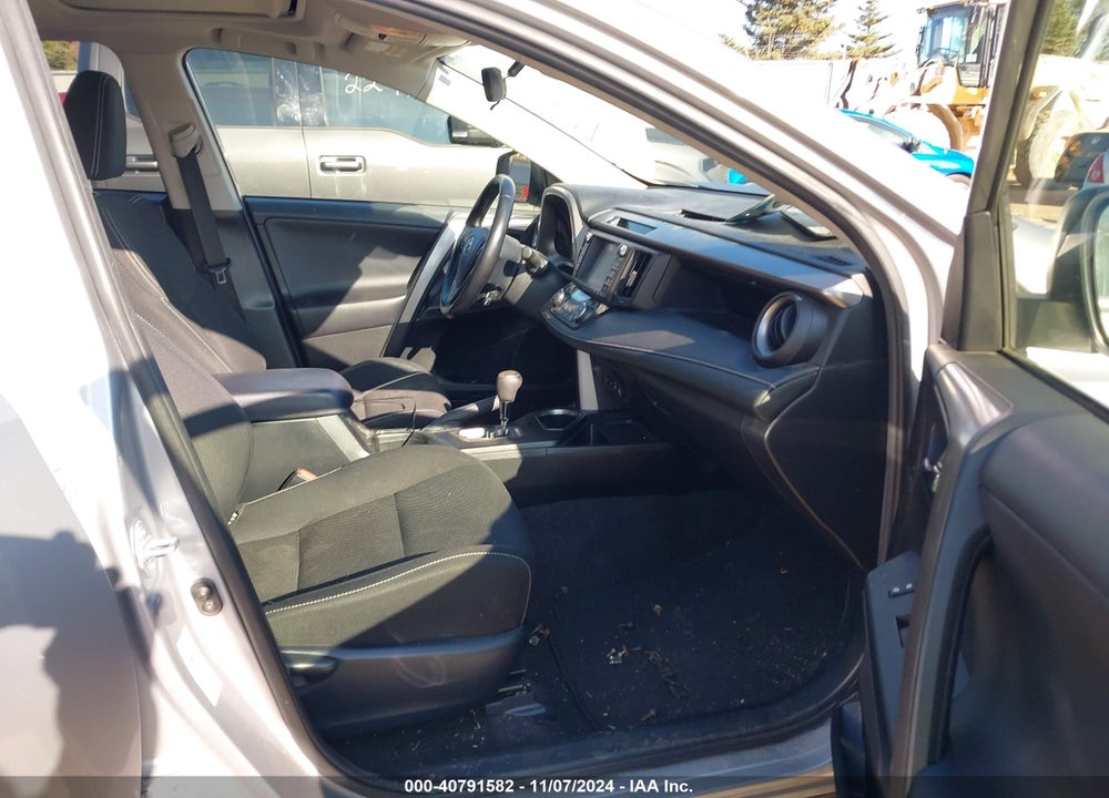 2017 TOYOTA RAV4 HYBRID VIN: JTMRJREV2HD084243