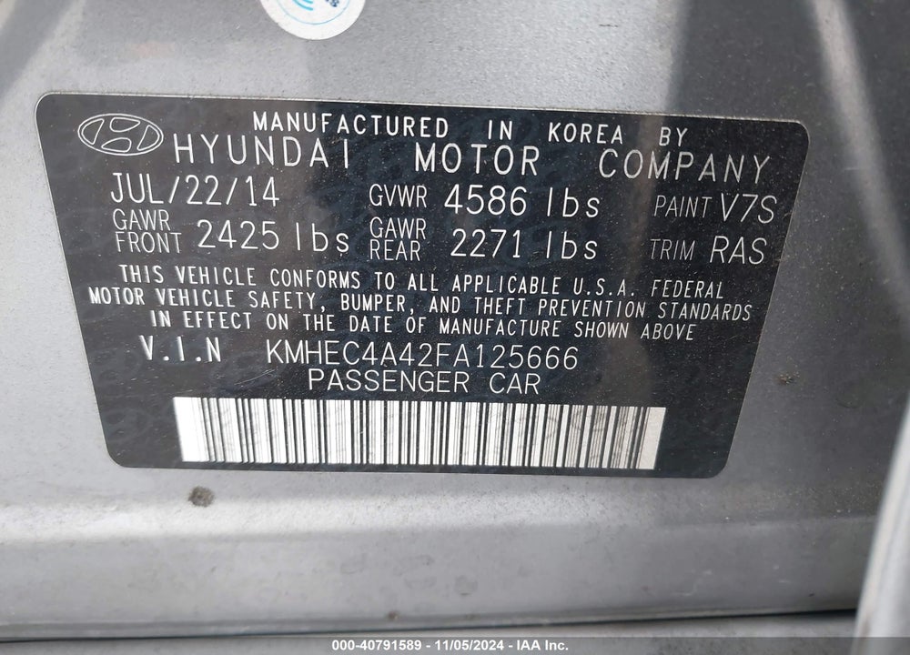 2015 HYUNDAI SONATA HYBRID LIMITED VIN: KMHEC4A42FA125666