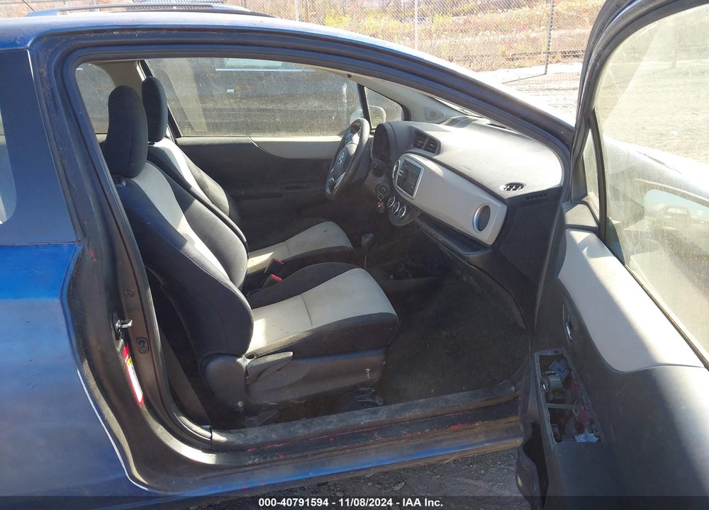 2012 TOYOTA YARIS LE VIN: JTDJTUD37CD518112