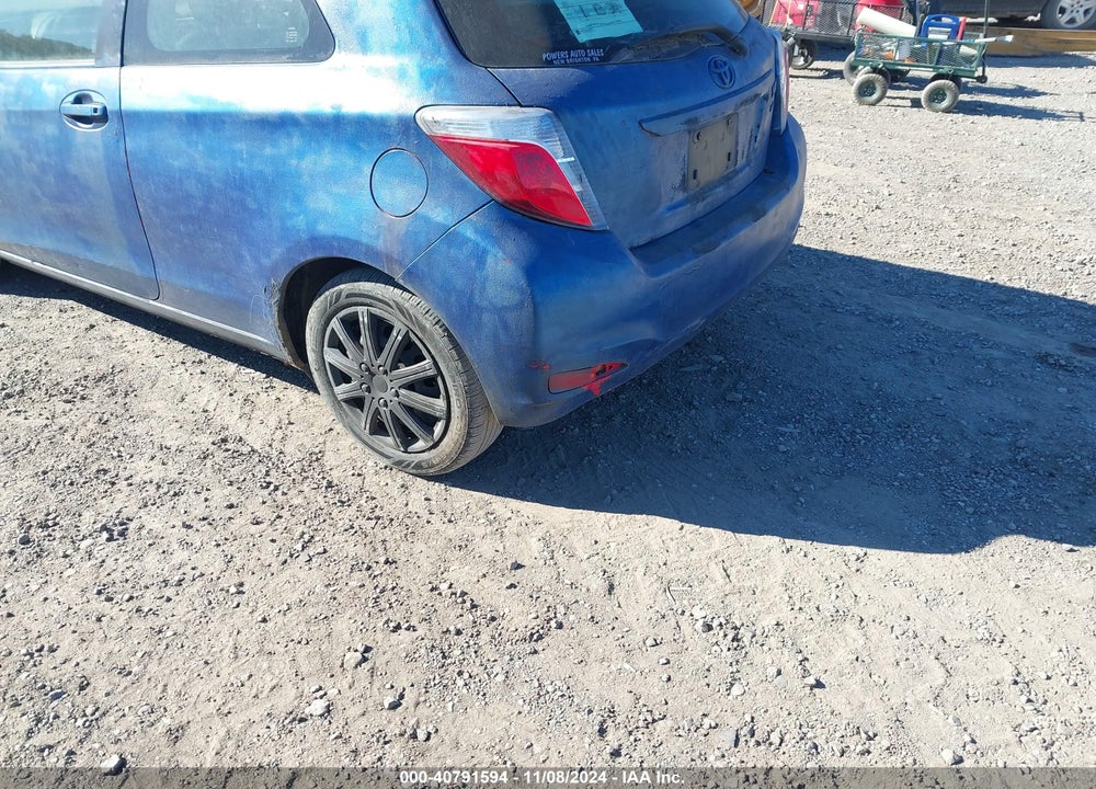 2012 TOYOTA YARIS LE VIN: JTDJTUD37CD518112